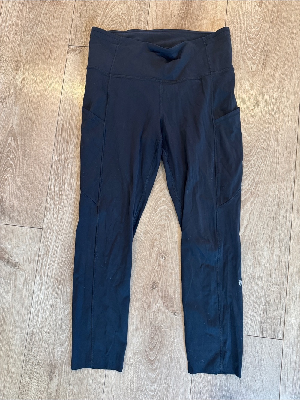 lululemon black pocket leggings